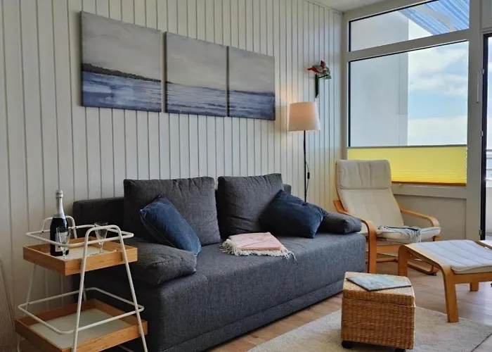 Inselblume 59 - Moderne Mit Meerblick